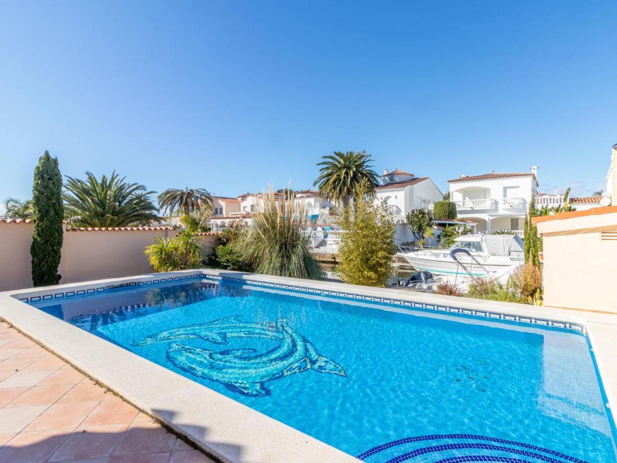 Holiday Home Bonica By Interhome Empuriabrava Exterior photo